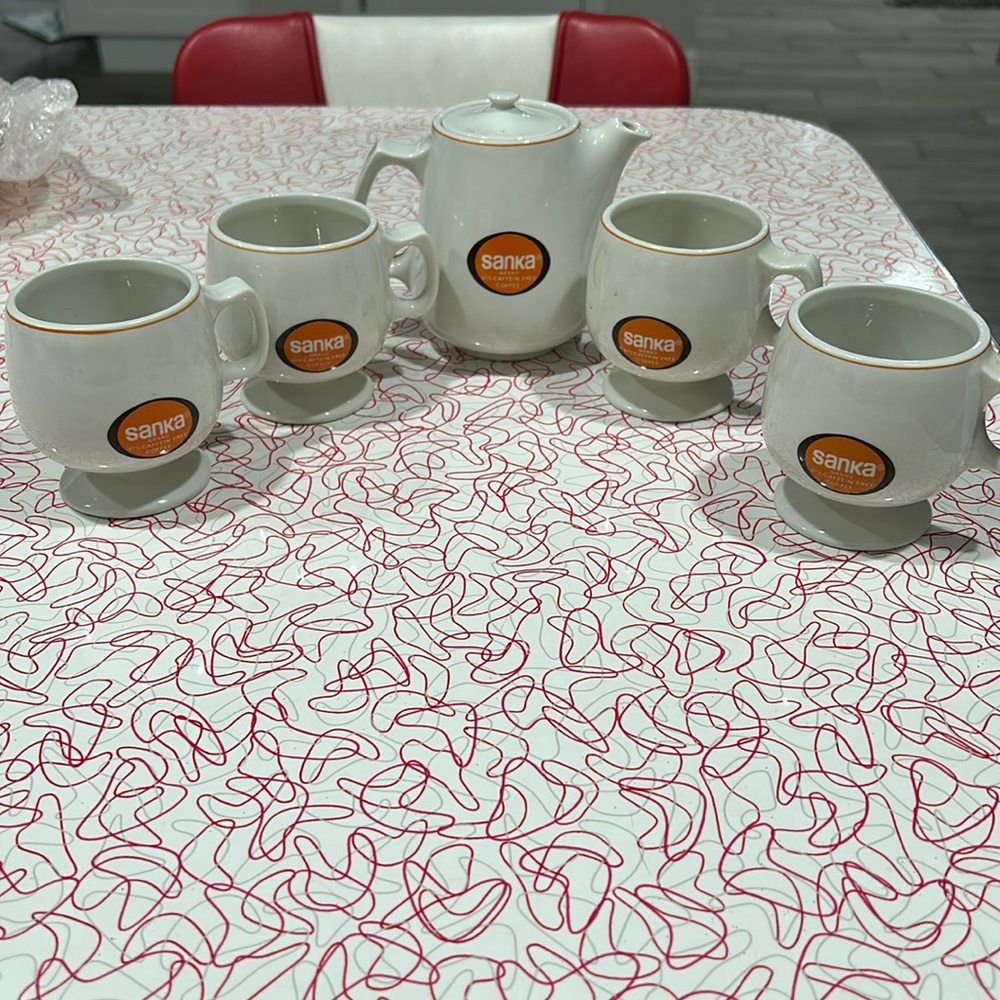 Vintage Sanka Brand 97% Caffein Free Coffee Advertising Pot with 4 Matching Cups